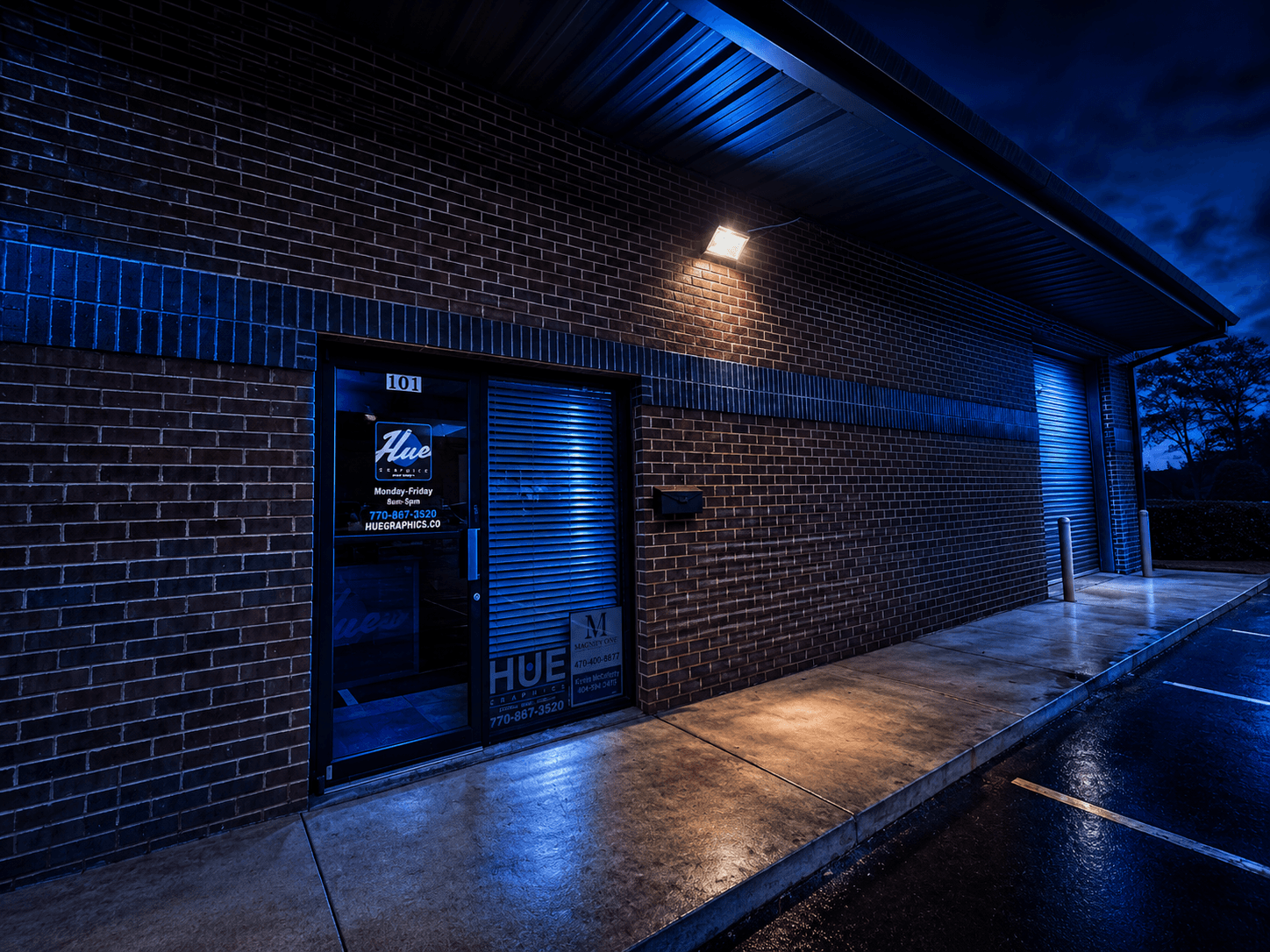 Hue Graphics Bethlehem storefront